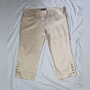 Sz. 16 Larry Levine Capri Slacks